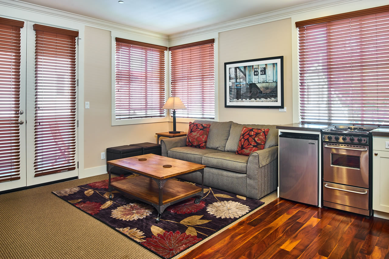 Carriage House Suite 105